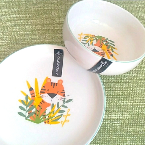 CasaModerna NWT baby plate and bowl set with tiger design - Picture 3 of 3